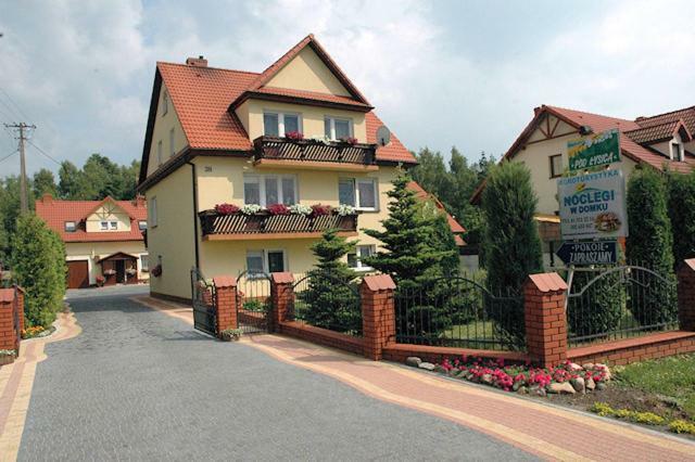 Agroturystyka "Pod Lysica" Swieta Katarzyna (Swietokrzyskie) Exterior foto